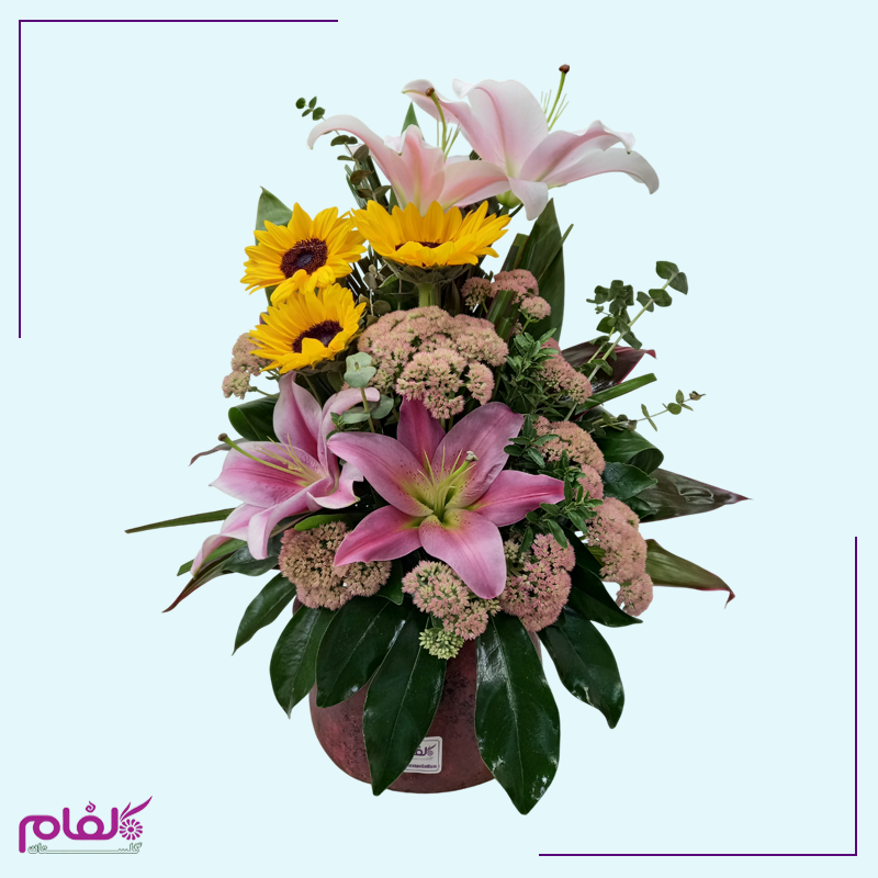 کوزه گل دیلانا